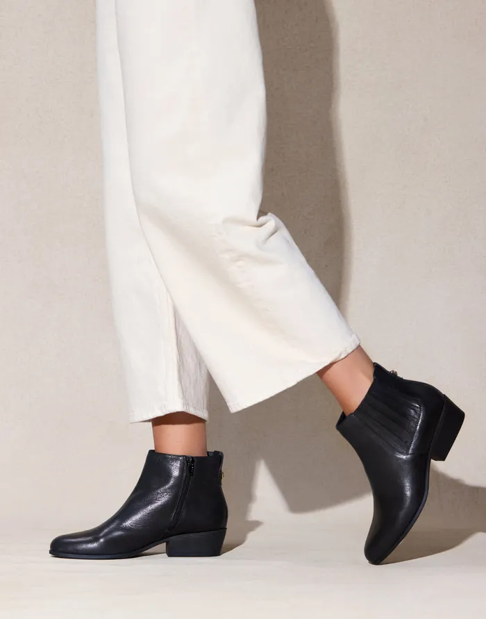 Aerosoles Heeled Boots Comfortable Covered Gore Western Ankle Bootie In Black Waxy Leather Leather 8211 Women