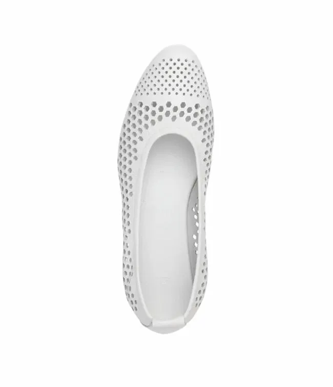 Babies and Ballerinas Woman Arche Onakho Ballerinas Plain White Leather Babies and Ballerinas Woman Arche Onakho Ballerinas Plain White Leather