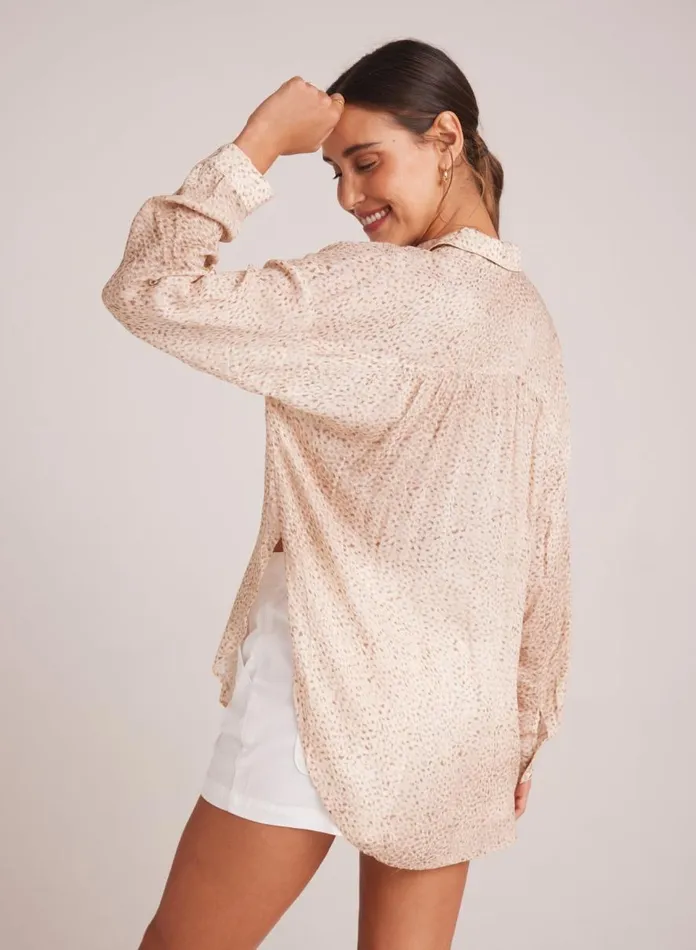 Bella Dahl Button Down Flowy Shirt 8211 Salvador Sand Print 8211 Women Bella Dahl Button Down Flowy Shirt 8211 Salvador Sand Print 8211 Women