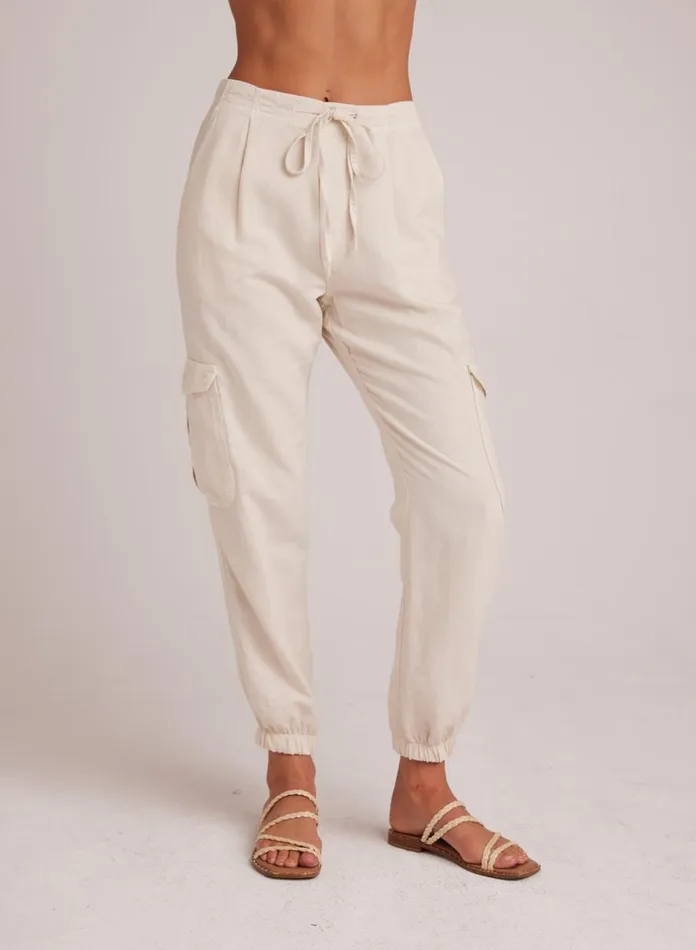 Bella Dahl Pants Isla Pleated Jogger 8211 Seashell Sand 8211 Women Bella Dahl Pants Isla Pleated Jogger 8211 Seashell Sand 8211 Women
