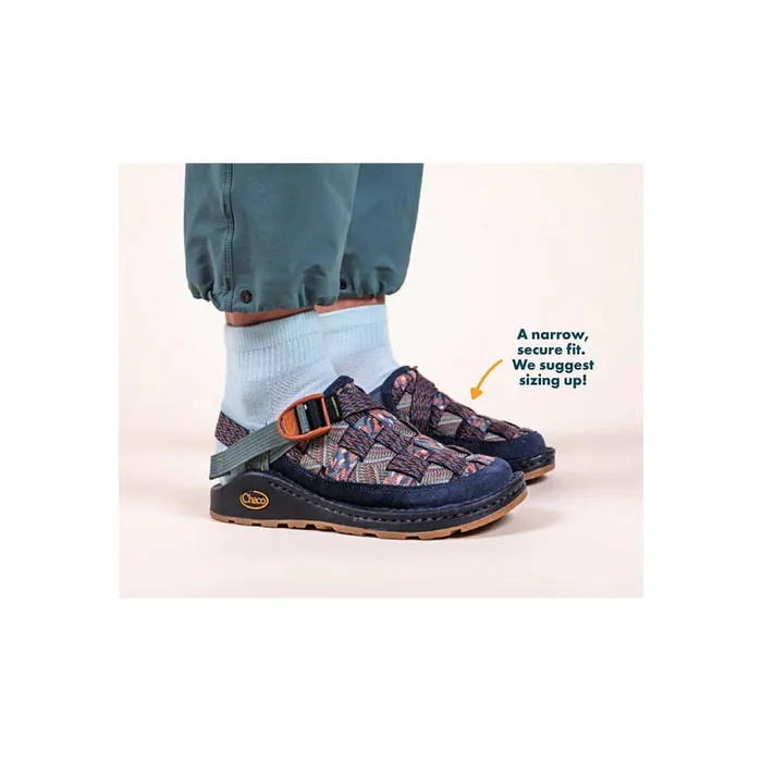 Canyon Woven Clog Hut Dark Sand Men Chaco Clogs and SlipOns