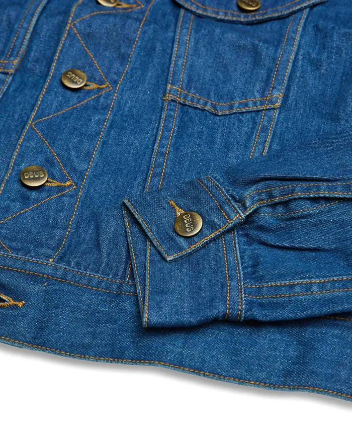 Deus Ex Machina Outerwear Women Exposure Jacket 8211 Vintage Blue Denim Deus Ex Machina Outerwear Women Exposure Jacket 8211 Vintage Blue Denim