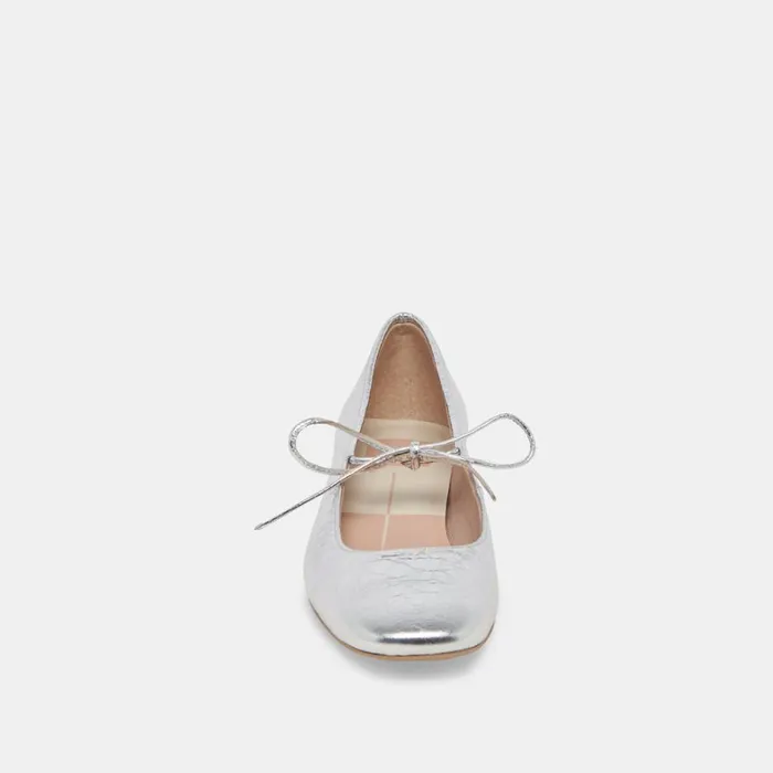 Flats and Loafers Women Dolce Vita Ardien Heels Silver Crinkle Patent