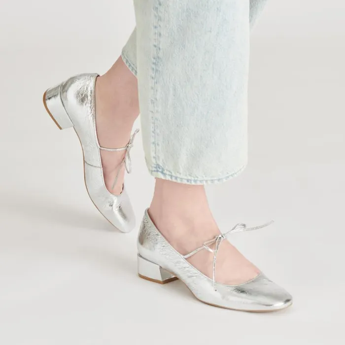 Flats and Loafers Women Dolce Vita Ardien Heels Silver Crinkle Patent
