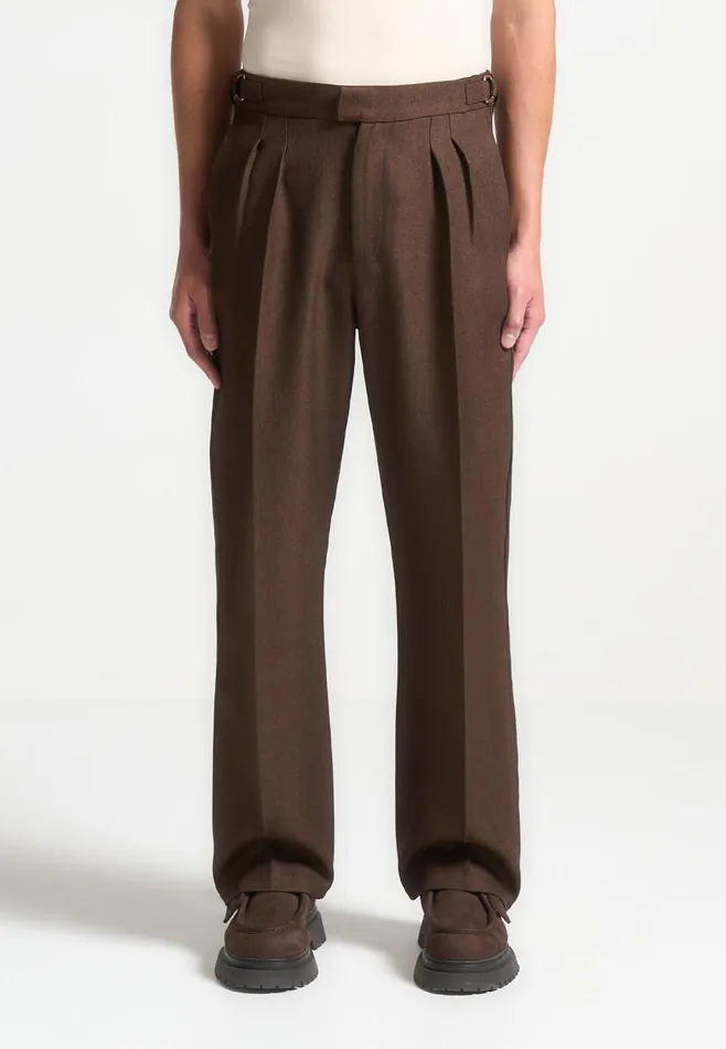 Formal Trousers Men Manire De Voir Relaxed Fit Twin Pleat Tailored Trousers Brown