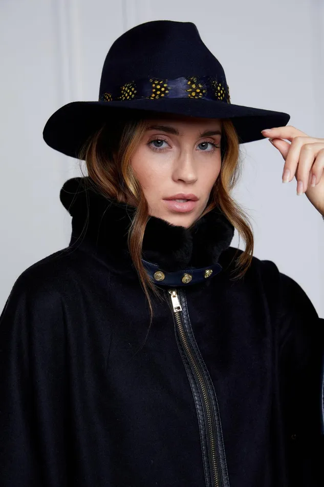 Holland Cooper Capes Chiltern Cape Soft Navy 8211 Women Holland Cooper Capes Chiltern Cape Soft Navy 8211 Women