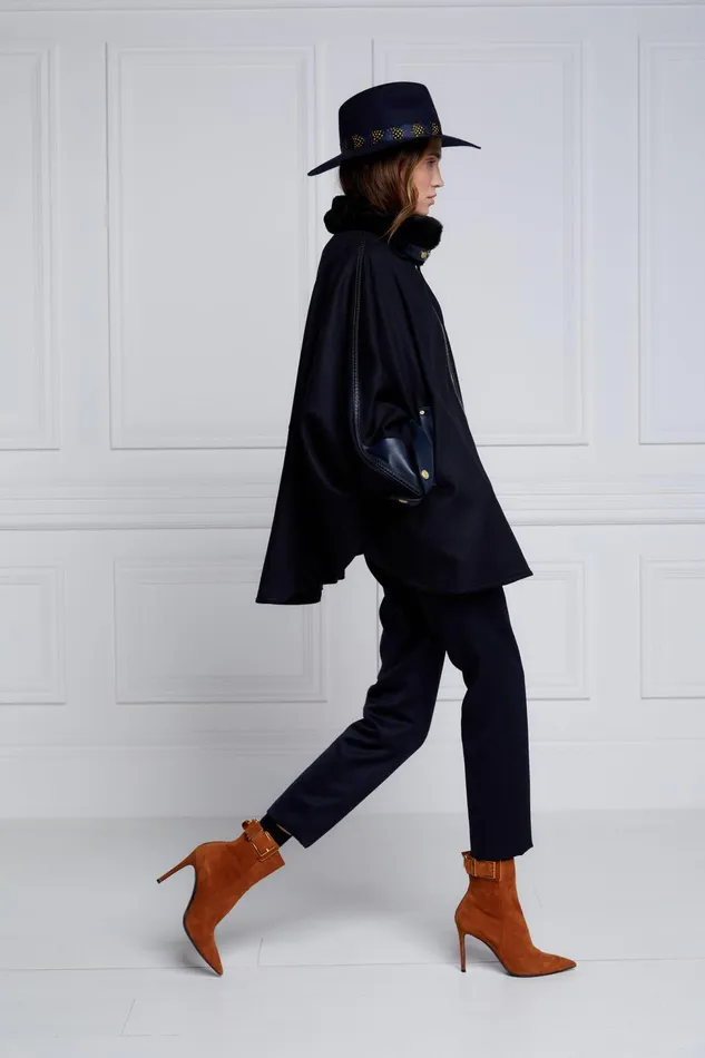Holland Cooper Capes Chiltern Cape Soft Navy 8211 Women Holland Cooper Capes Chiltern Cape Soft Navy 8211 Women