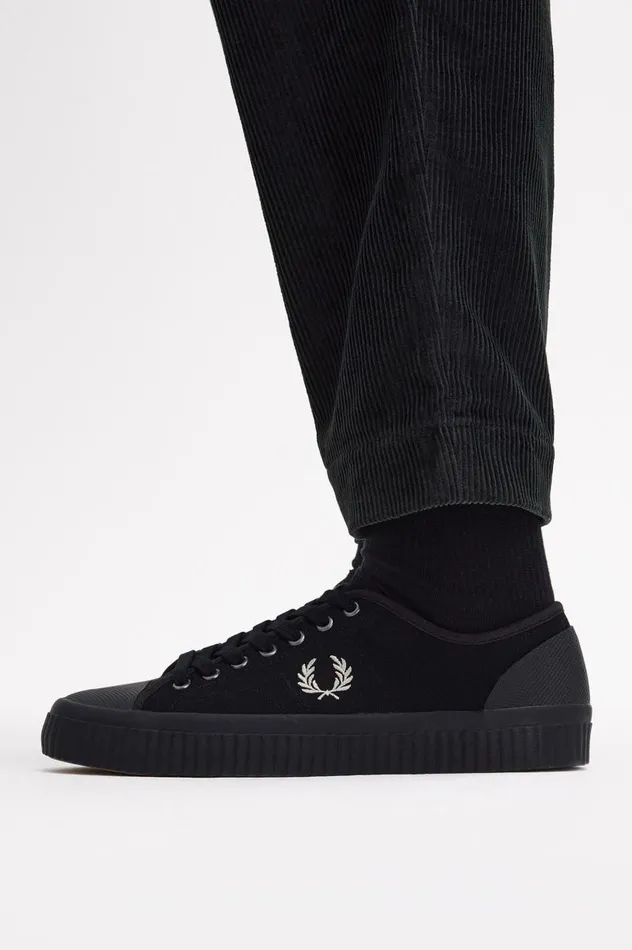 Hughes Low Black Men Fred Perry Shoes