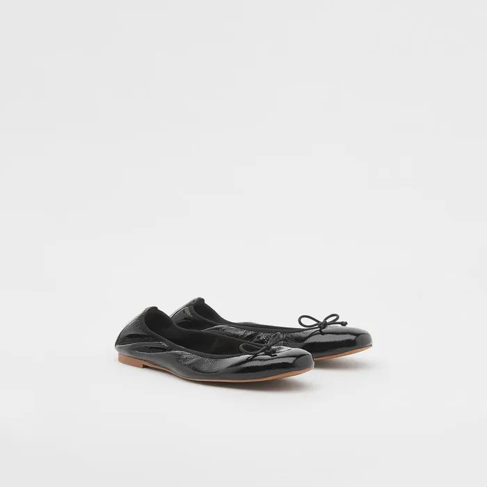 LKBennett Flats Trilly Black Crinkled Patent Ballet Pumps 8211 Women LKBennett Flats Trilly Black Crinkled Patent Ballet Pumps 8211 Women