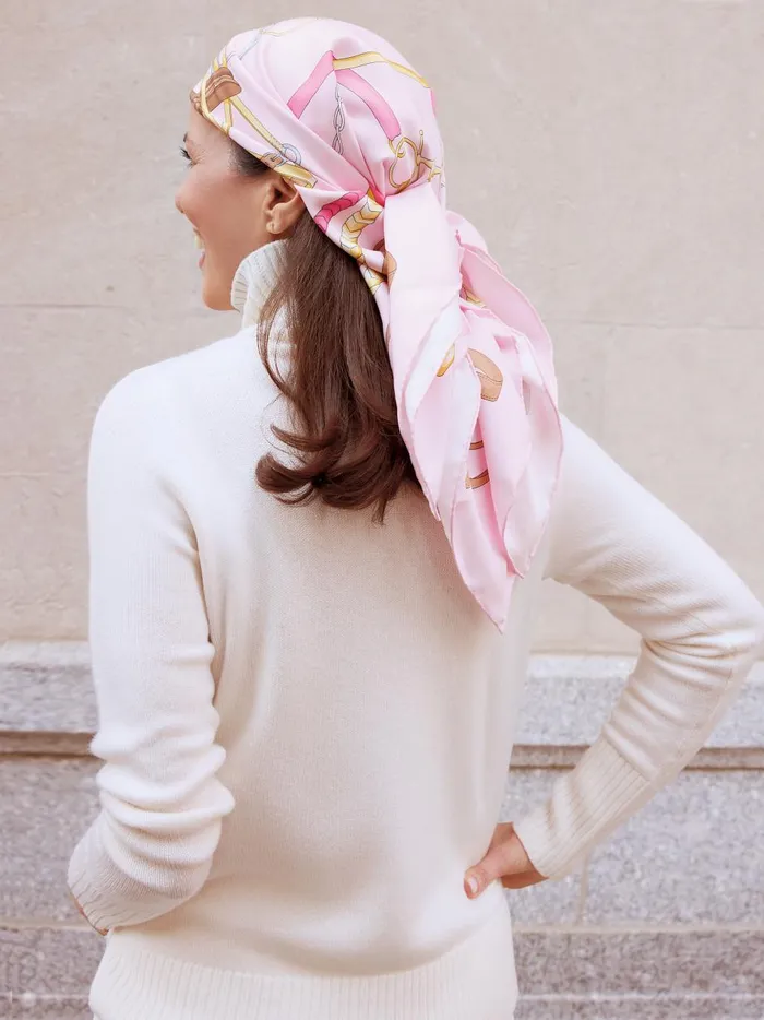 Mabel Silk Scarf In Neo Gulltopp Square Light Pinkpink Women JMcLaughlin Scarves Mabel Silk Scarf In Neo Gulltopp Square Light Pinkpink Women JMcLaughlin Scarves