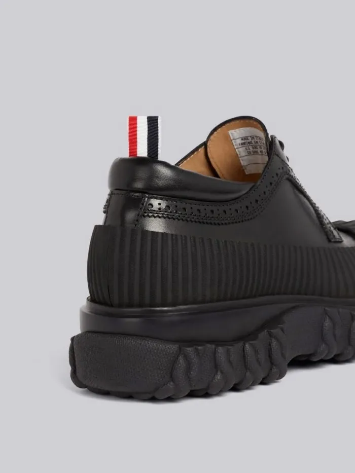 Men Calf Leather Rubber Sole Longwing Duck Shoe Black Thom Browne Brogues and Loafers