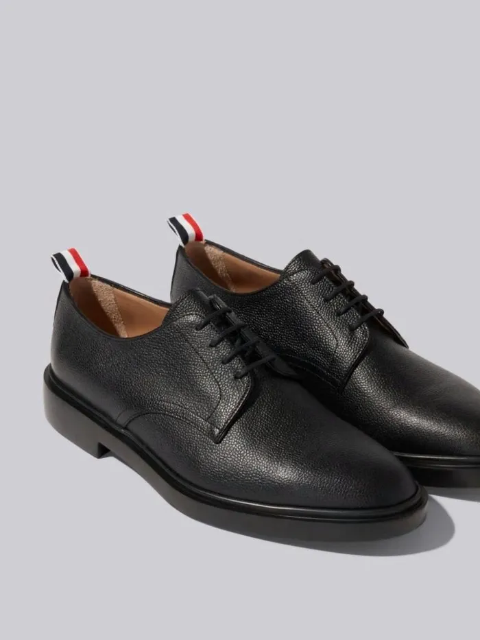 Men Pebble Grain Leather Lightweight Rubber Sole Derby Black Thom Browne Brogues and Loafers