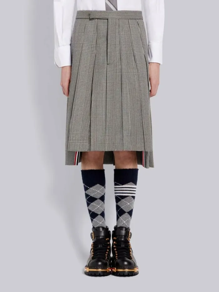Men Prince Of Wales Wool Cavalry Twill Classic Knee Length Pleated Skirt Black And White Thom Browne Trousers Men Prince Of Wales Wool Cavalry Twill Classic Knee Length Pleated Skirt Black And White Thom Browne Trousers
