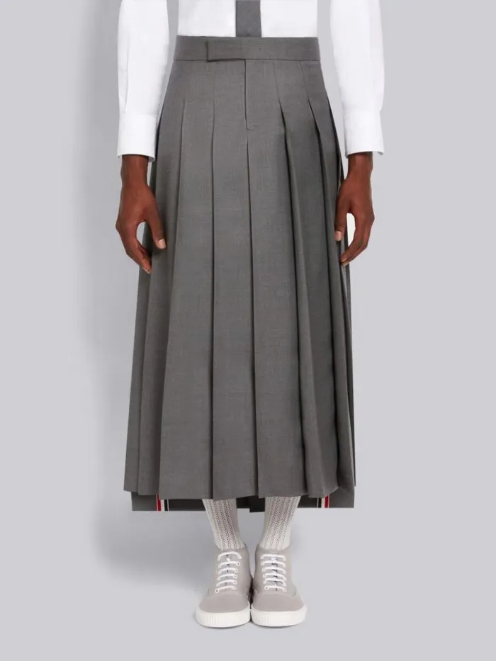 Men Super 120039s Wool Twill Pleated Backstrap Ankle Length Skirt Medium Grey Thom Browne Trousers Men Super 120039s Wool Twill Pleated Backstrap Ankle Length Skirt Medium Grey Thom Browne Trousers