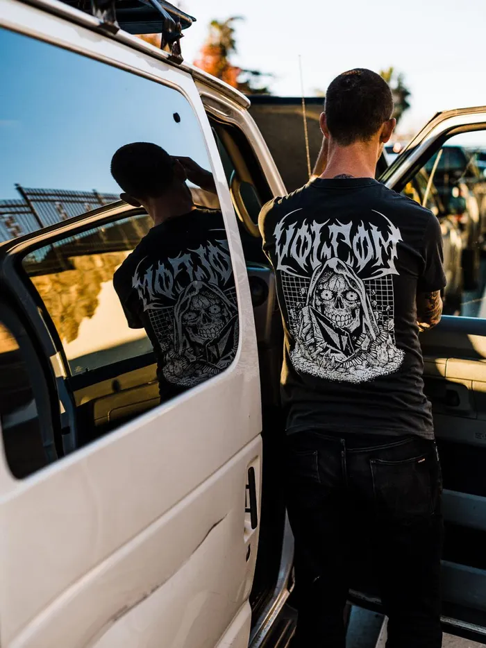 Mens Skate Vitals Crypt Ripper Short Sleeve Tee 8211 Black Volcom TShirts and Tanks