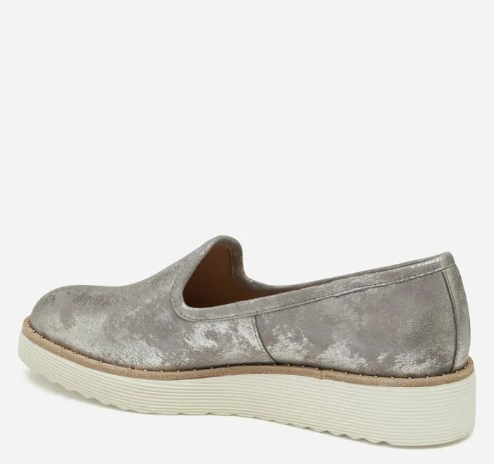 Mules and Loafers Women Johnston and Murphy Mitzi Venetian Pewter Metallic Kid Suede Mules and Loafers Women Johnston and Murphy Mitzi Venetian Pewter Metallic Kid Suede