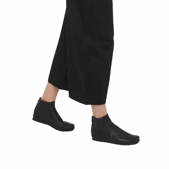 New Styles Woman Arche Baryky Ankle Boots Plain Leather Black New Styles Woman Arche Baryky Ankle Boots Plain Leather Black