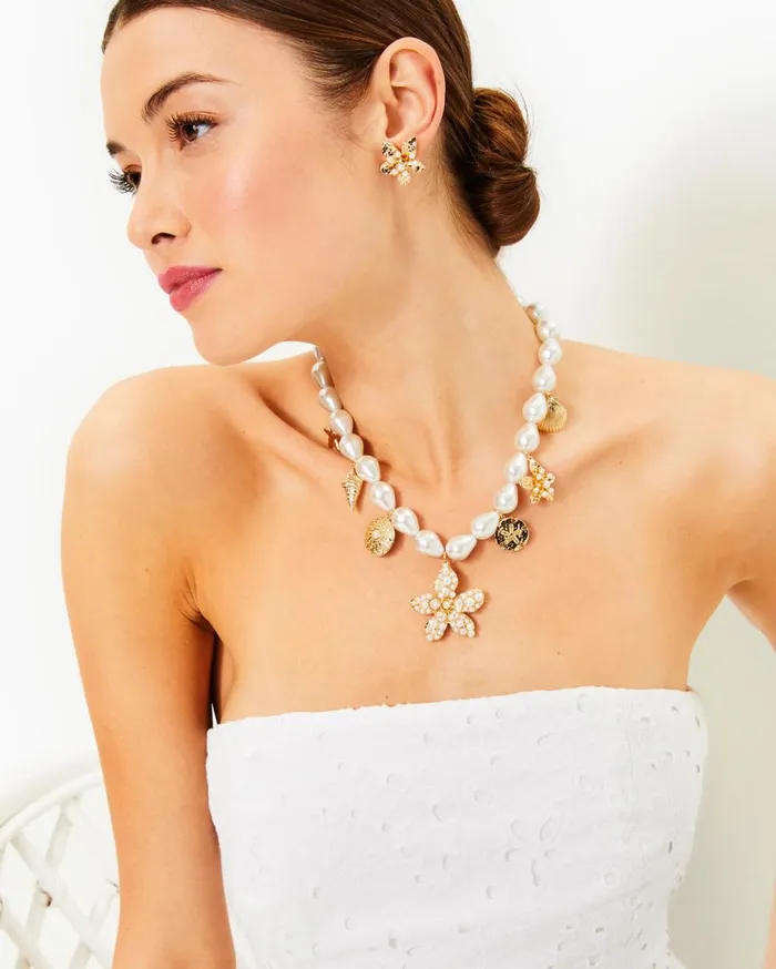 Pearl Perfect Charm Necklace Gold Metallic Women Lilly Pulitzer Jewelry Pearl Perfect Charm Necklace Gold Metallic Women Lilly Pulitzer Jewelry