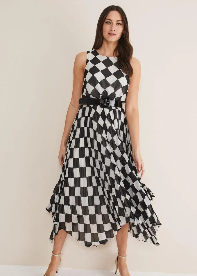Phase Eight Dresses Women Laurel Checked Pleated Midi Dress Blackwhite