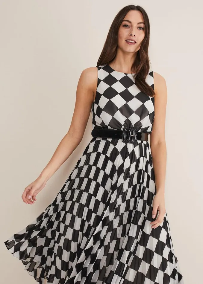 Phase Eight Dresses Women Laurel Checked Pleated Midi Dress Blackwhite