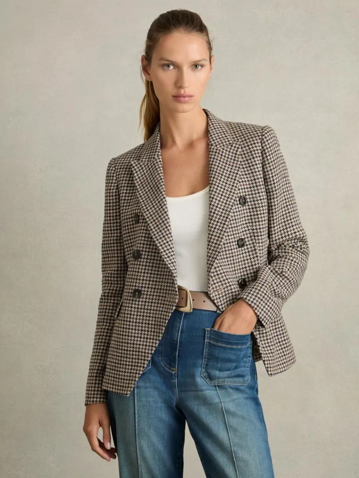 Reiss Blazers and Jackets Women CottonLinen DoubleBreasted HoundstoothCheck Blazer In Navy Neutral Check Reiss Blazers and Jackets Women CottonLinen DoubleBreasted HoundstoothCheck Blazer In Navy Neutral Check