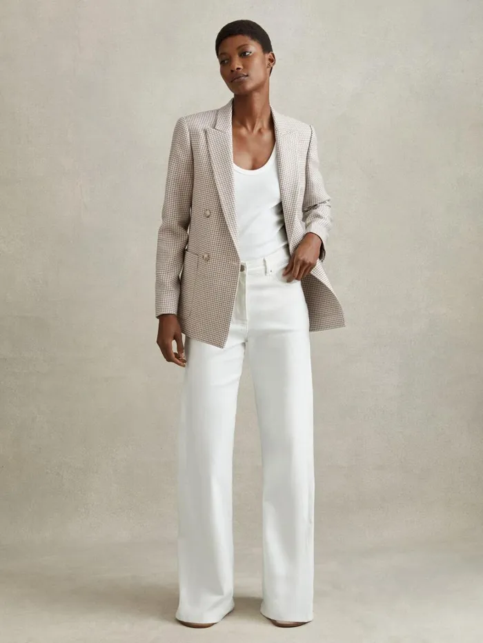 Reiss Blazers and Jackets Women Petite WoolBlend DoubleBreasted Dogtooth Blazer In Beige Check Reiss Blazers and Jackets Women Petite WoolBlend DoubleBreasted Dogtooth Blazer In Beige Check