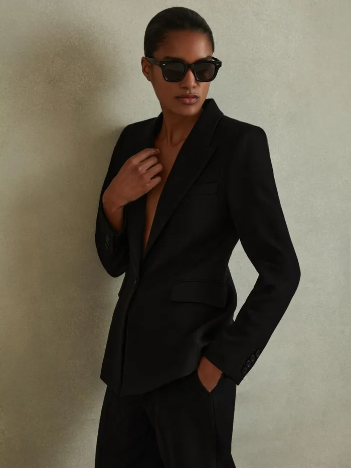 Reiss Blazers and Jackets Women Tailored Single Breasted Suit Blazer In Black