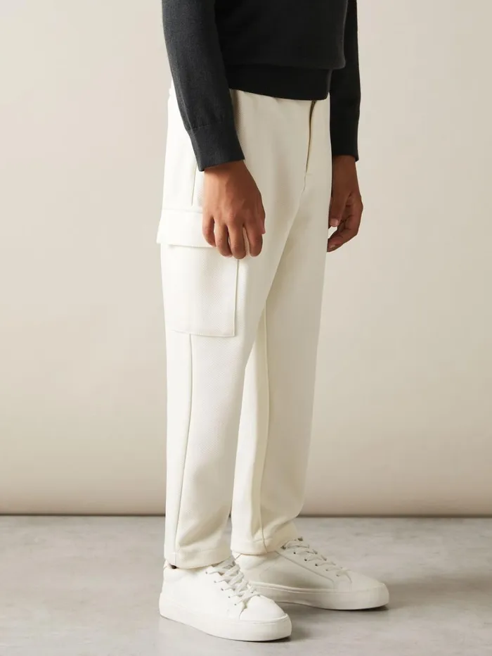 Reiss CoOrds Children 913 Yrs Twill Cargo Trousers In Off White Reiss CoOrds Children 913 Yrs Twill Cargo Trousers In Off White