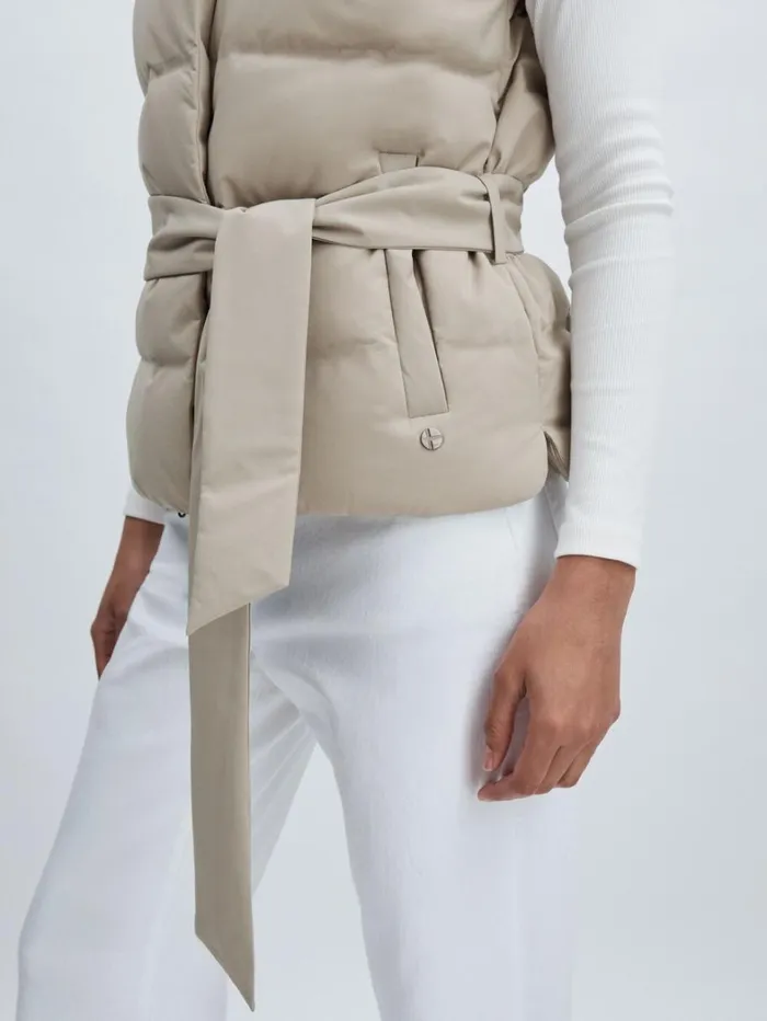 Reiss Coats and Jackets Women Scandinavian Edition Padded Gilet In Khaki Reiss Coats and Jackets Women Scandinavian Edition Padded Gilet In Khaki