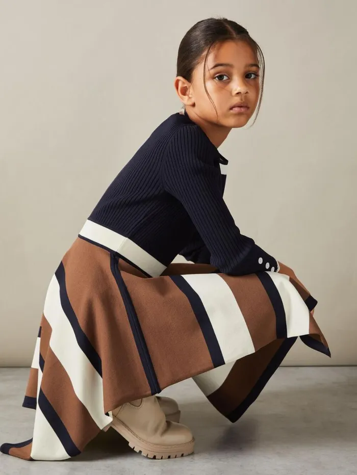 Reiss Dresses Children 49 Yrs Knitted Colourblock Asymmetric Dress In Navy Reiss Dresses Children 49 Yrs Knitted Colourblock Asymmetric Dress In Navy
