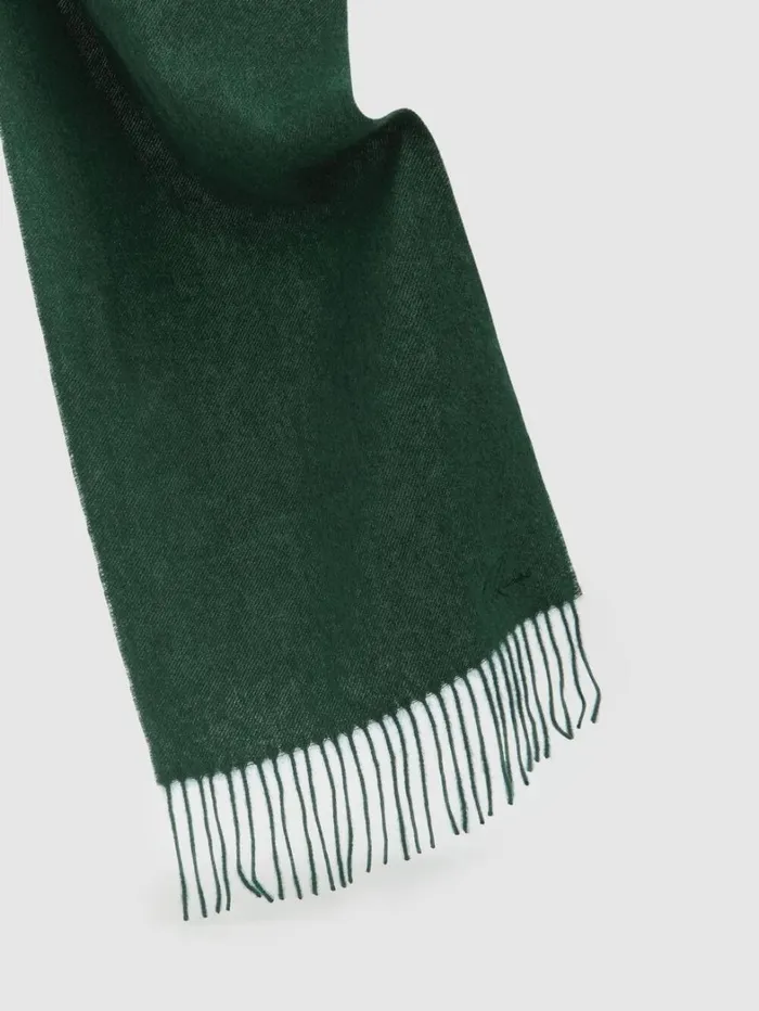 Reiss Hats Gloves and Scarves Men Wool And Cashmere Scarf In Dark Green Reiss Hats Gloves and Scarves Men Wool And Cashmere Scarf In Dark Green