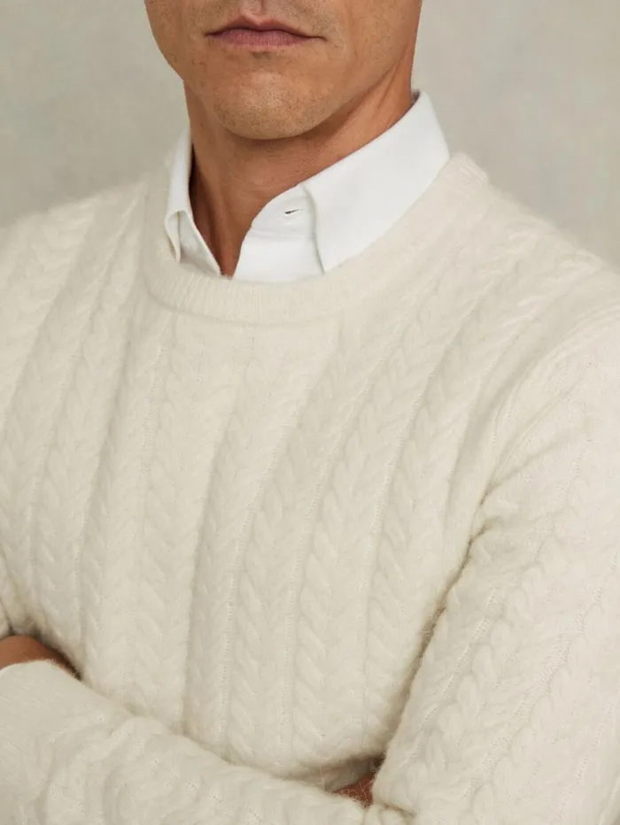 Reiss Knitwear Men Cabled Jumper With Wool And Alpaca In White