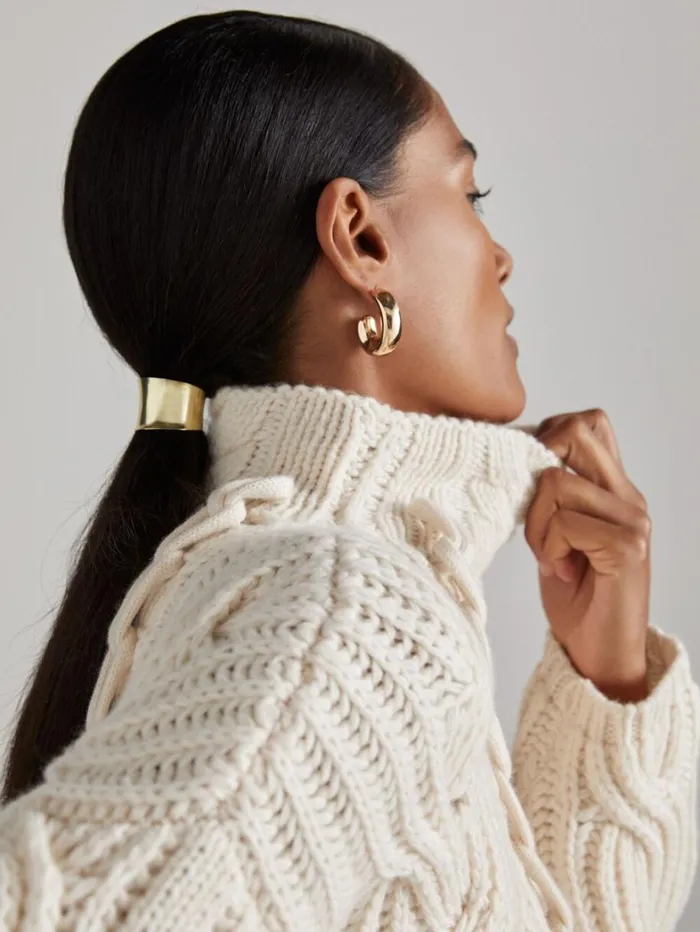 Reiss Knitwear Women Atelier Wool And Cashmere Cabled Jumper In Cream Reiss Knitwear Women Atelier Wool And Cashmere Cabled Jumper In Cream