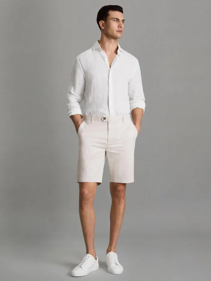 Reiss Shorts Men Modern Fit Cotton Blend Chino Shorts In Chalk Reiss Shorts Men Modern Fit Cotton Blend Chino Shorts In Chalk