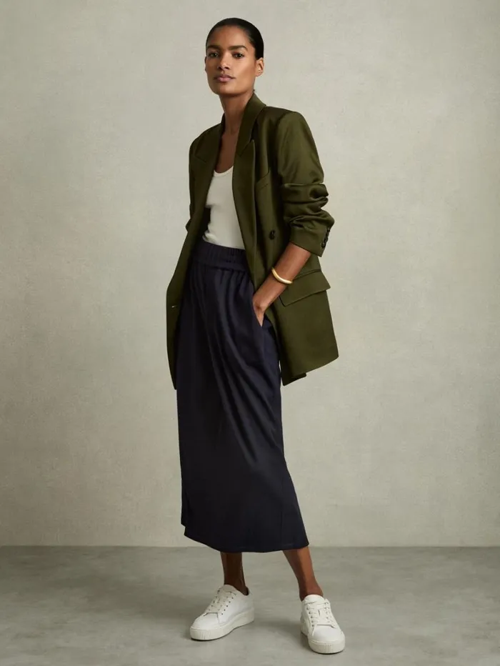 Reiss Skirts Women WoolBlend Ruched Jersey Midi Skirt In Navy