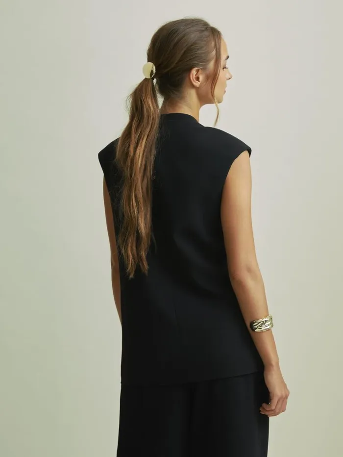 Reiss Suits and Tailoring Women Florere Longline Black Waistcoat In Black Reiss Suits and Tailoring Women Florere Longline Black Waistcoat In Black