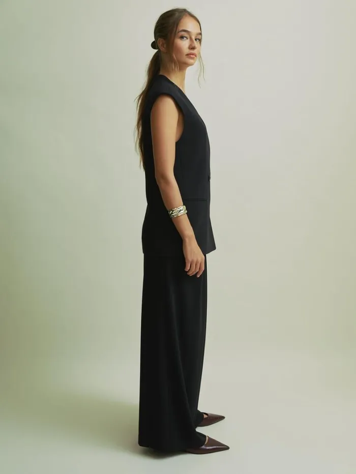 Reiss Suits and Tailoring Women Florere Longline Black Waistcoat In Black Reiss Suits and Tailoring Women Florere Longline Black Waistcoat In Black