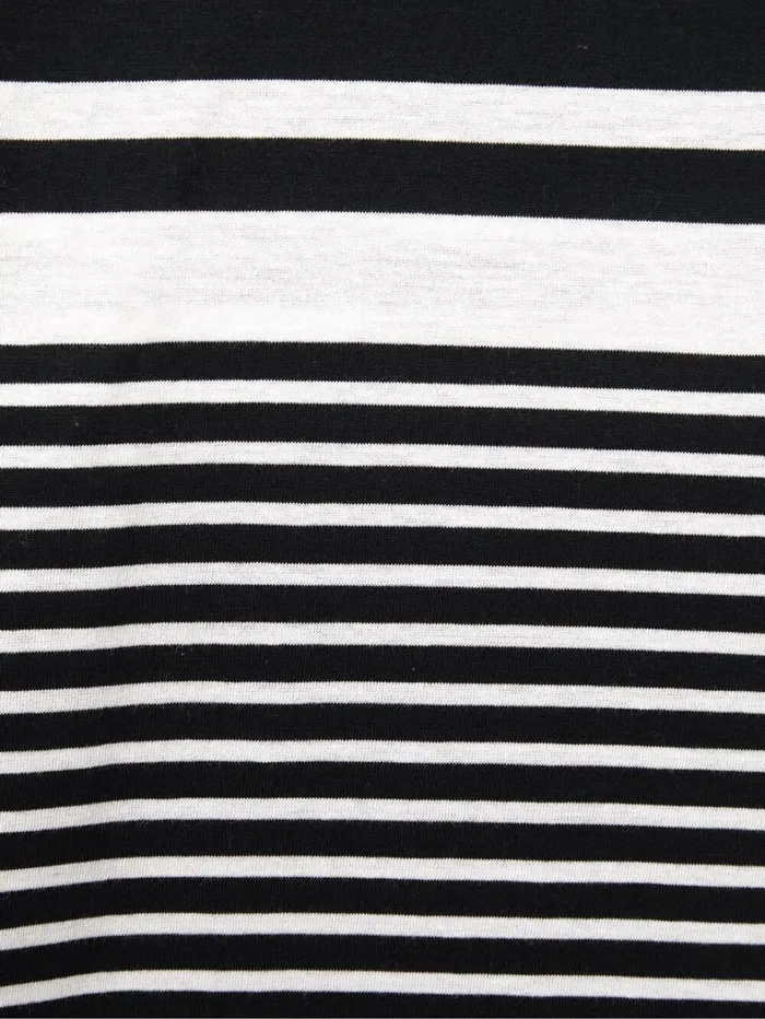 Reiss TShirts Men Mercerised Cotton Striped Crew Neck TShirt In WhiteNavy Reiss TShirts Men Mercerised Cotton Striped Crew Neck TShirt In WhiteNavy