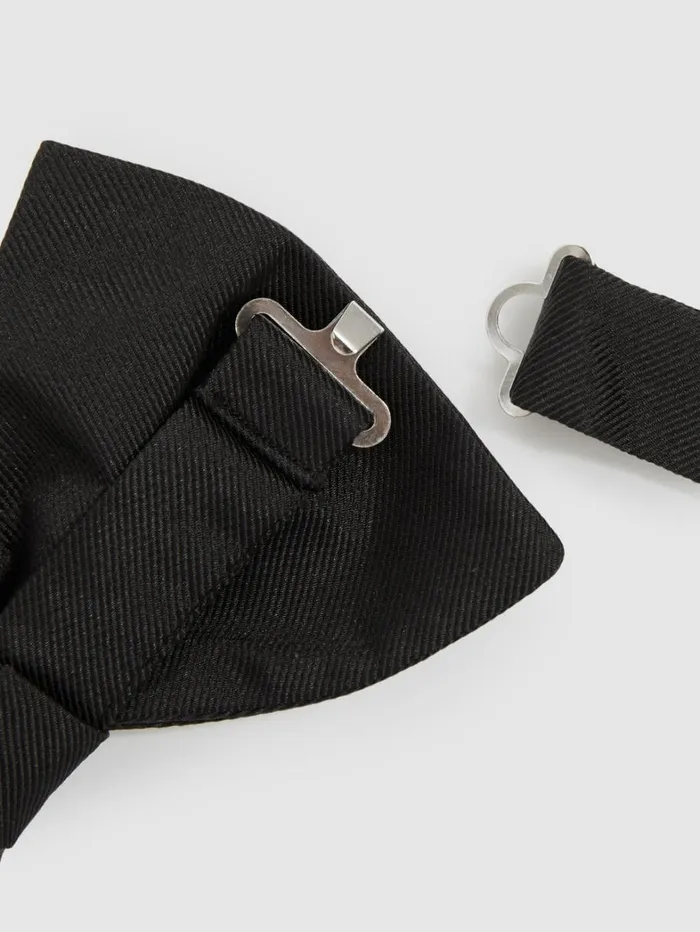 Reiss Ties and Pocket Squares Men Grosgrain Silk Bow Tie In Black Reiss Ties and Pocket Squares Men Grosgrain Silk Bow Tie In Black