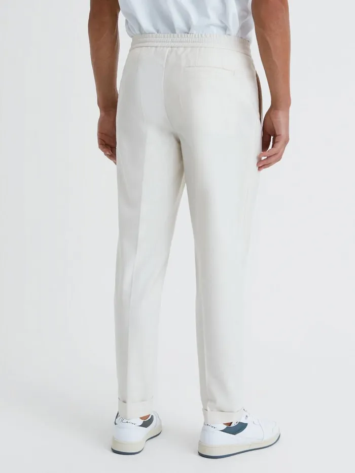 Reiss Trousers Men Relaxed Drawstring Trousers With TurnUps In Ecru Reiss Trousers Men Relaxed Drawstring Trousers With TurnUps In Ecru