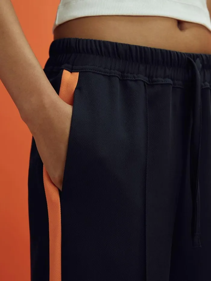 Reiss Trousers Women McLaren F1 Side Stripe Drawstring Trousers In NavyPapaya Reiss Trousers Women McLaren F1 Side Stripe Drawstring Trousers In NavyPapaya