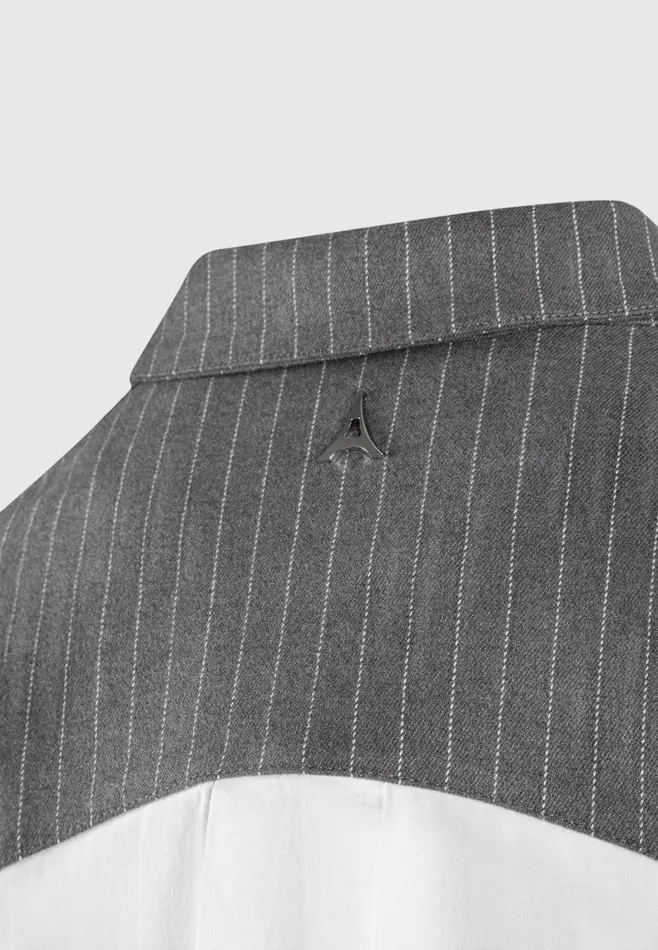 Shirts Women Manire De Voir Pinstripe Contrast Cropped Shirt Grey