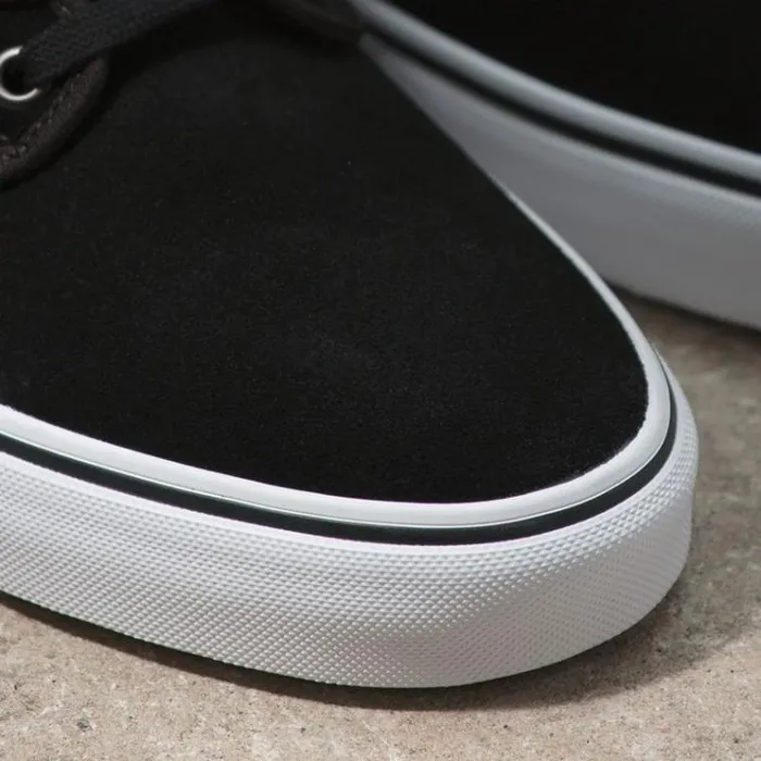 Vans Chima Ferguson Pro BlackTrue White Mens Pro Skate Vans Chima Ferguson Pro BlackTrue White Mens Pro Skate