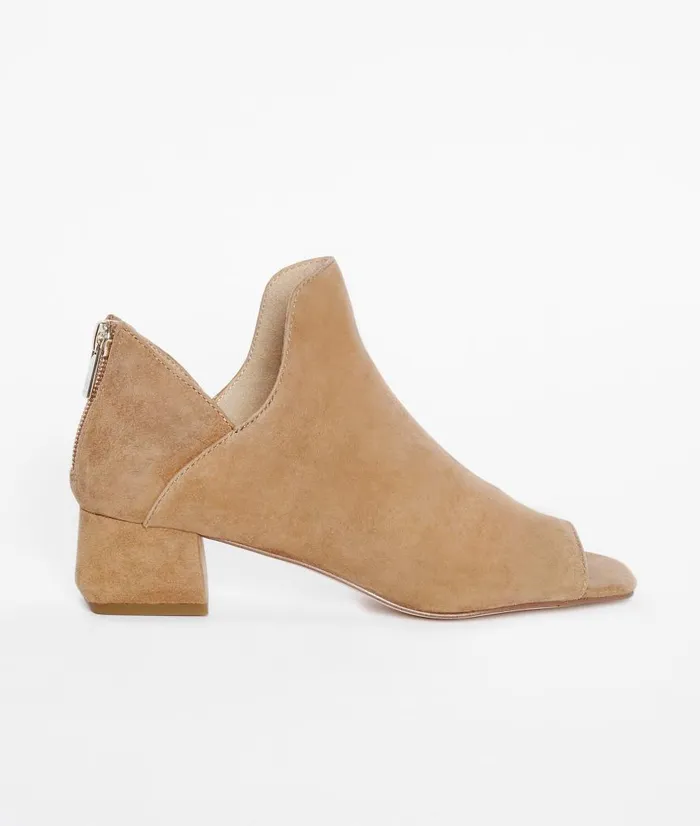 Vonn Bootie 8211 Latte Women Pelle Moda Low Heels