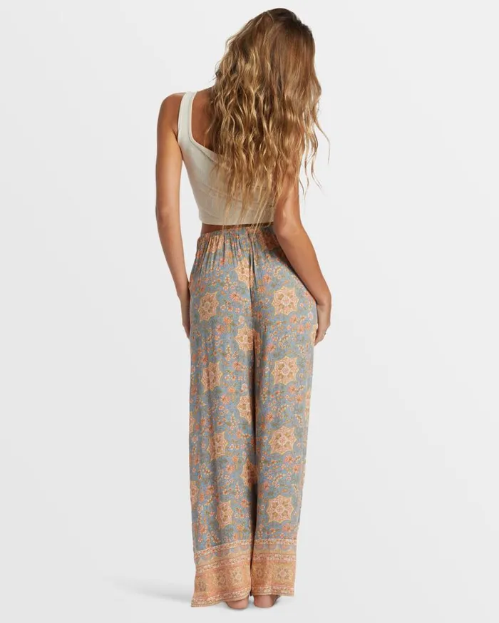 Women Billabong Jeans and Pants Follow Me 2 Elastic Waist Pants Western Sky Women Billabong Jeans and Pants Follow Me 2 Elastic Waist Pants Western Sky