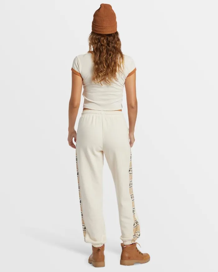 Women Billabong Jeans and Pants Surf Adventure Elastic Waist Sweatpants White Cap Women Billabong Jeans and Pants Surf Adventure Elastic Waist Sweatpants White Cap