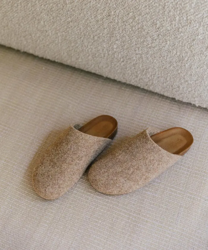 Women Jenni Kayne Clogs Cabin Moc Clog Taupe