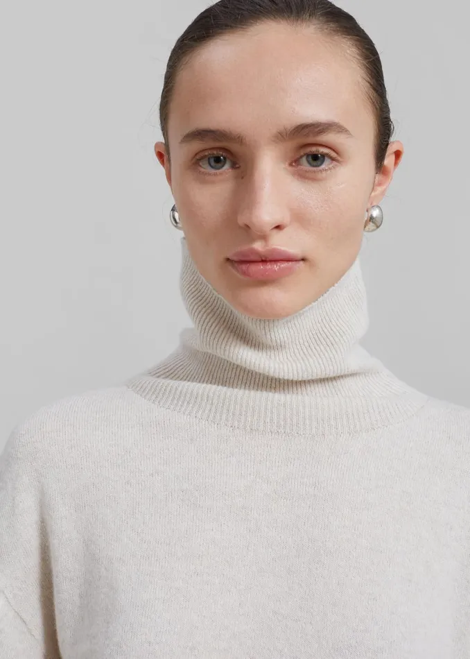 Women Knitwear The Frankie Shop Delia Wool Turtleneck 8211 Oat