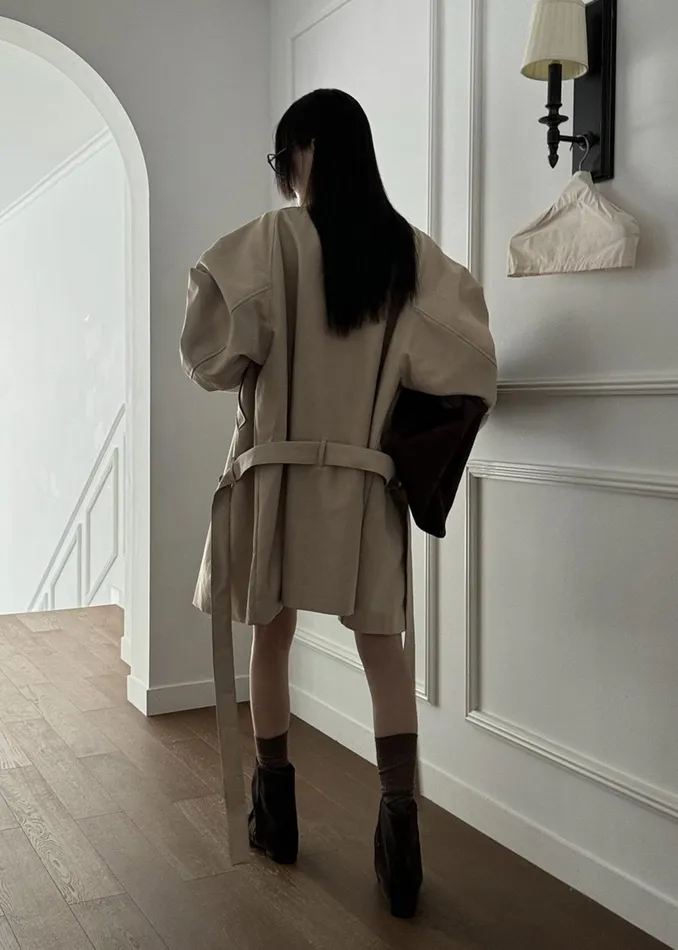 Women Outerwear The Frankie Shop Alberta Short Trench 8211 Beige