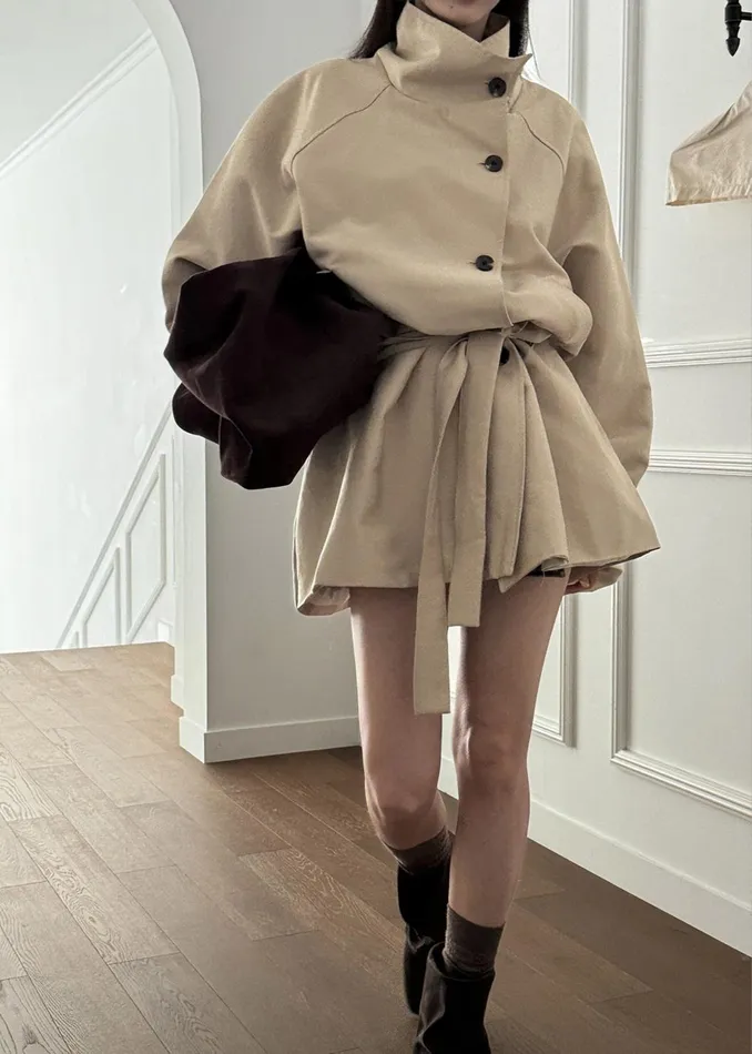 Women Outerwear The Frankie Shop Alberta Short Trench 8211 Beige
